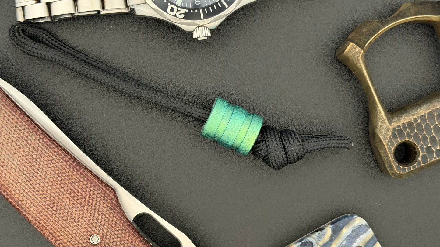 Green Crystal Titanium The Middle Bead