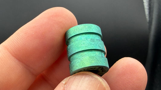 Green Crystal Titanium The Middle Bead