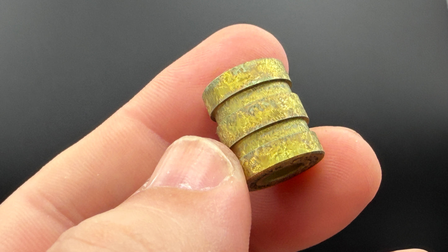 Gold Crystal Titanium The Middle Bead