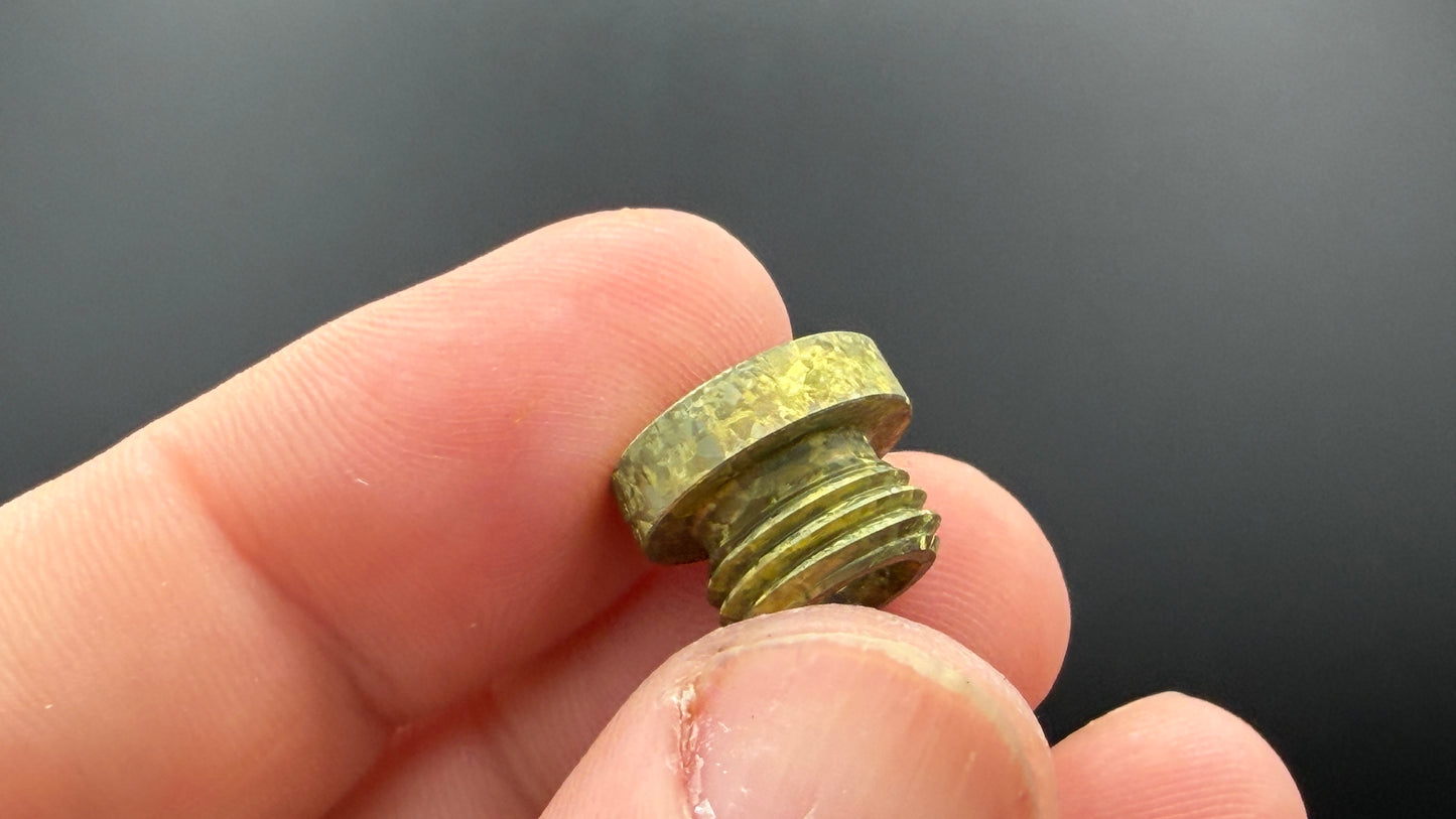 Gold Chrystal Titanium The Thru Plug