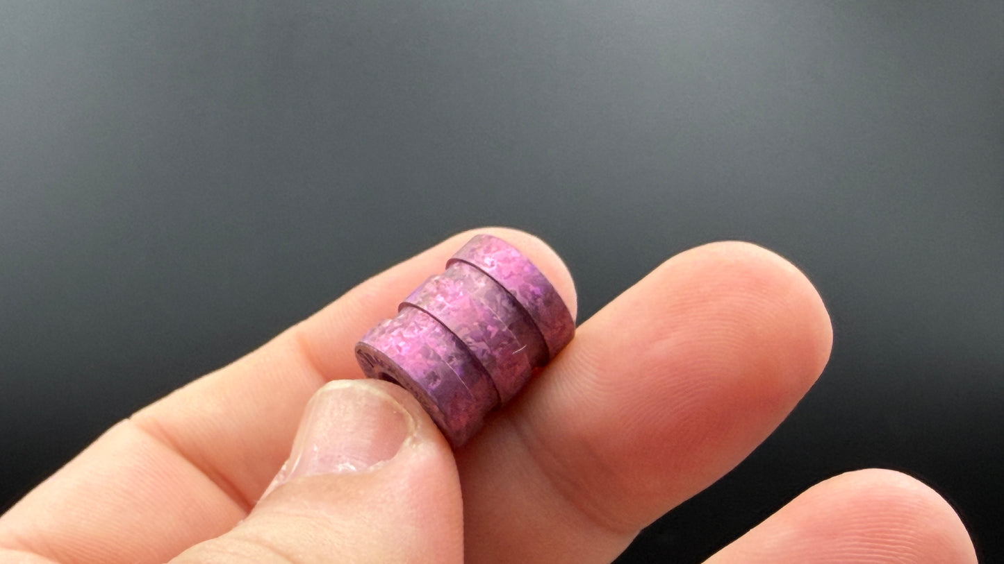 Pink Crystal Titanium The Middle Bead