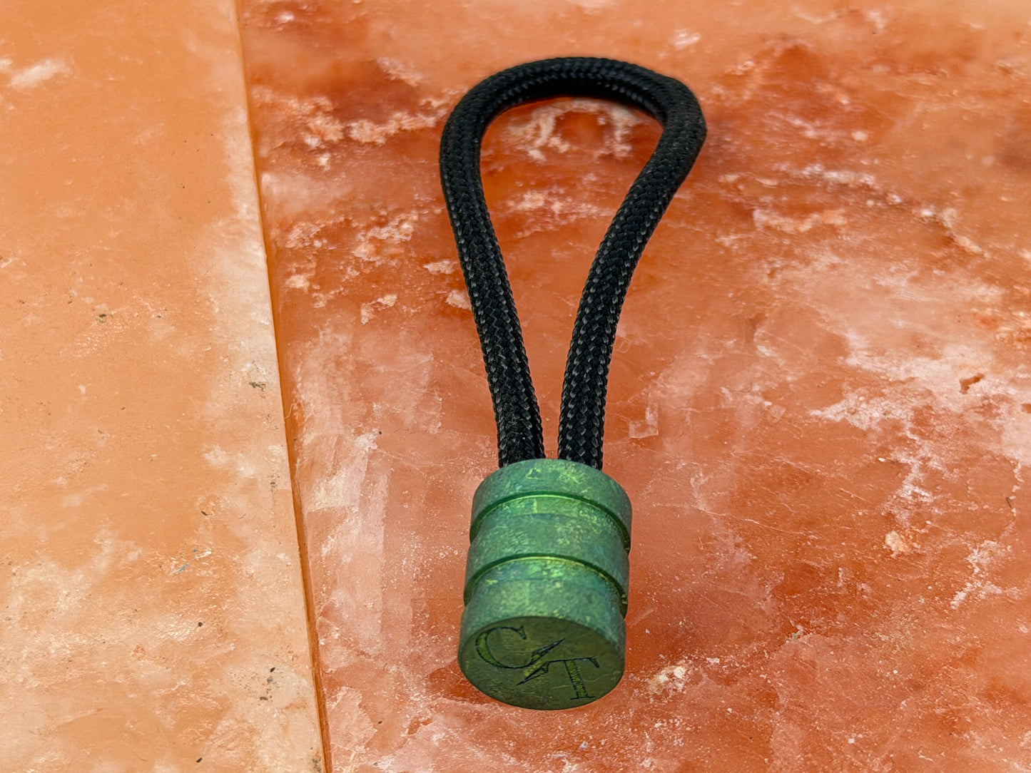 Green Crystal Titanium Two Line The End Bead