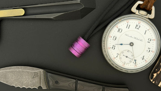 Pink Crystal Titanium Two Line The End Bead