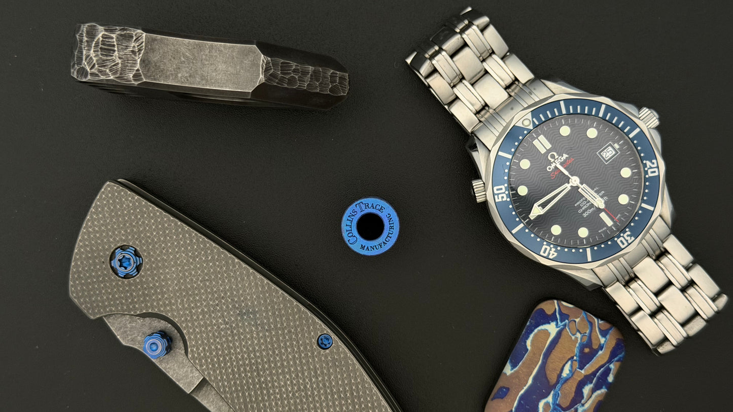Blurple Crystal Titanium The Middle Bead