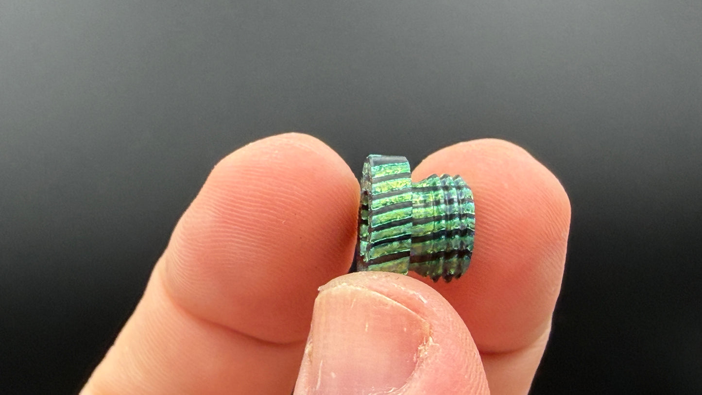 Green Zircuti XL The Thru Plug